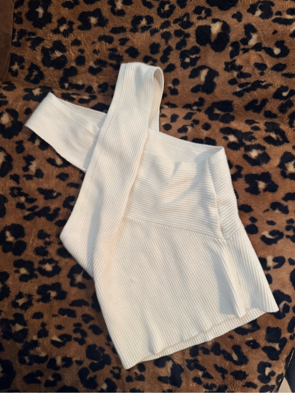 Forever 21 Ivory One-Shoulder Ribbed Knit Top